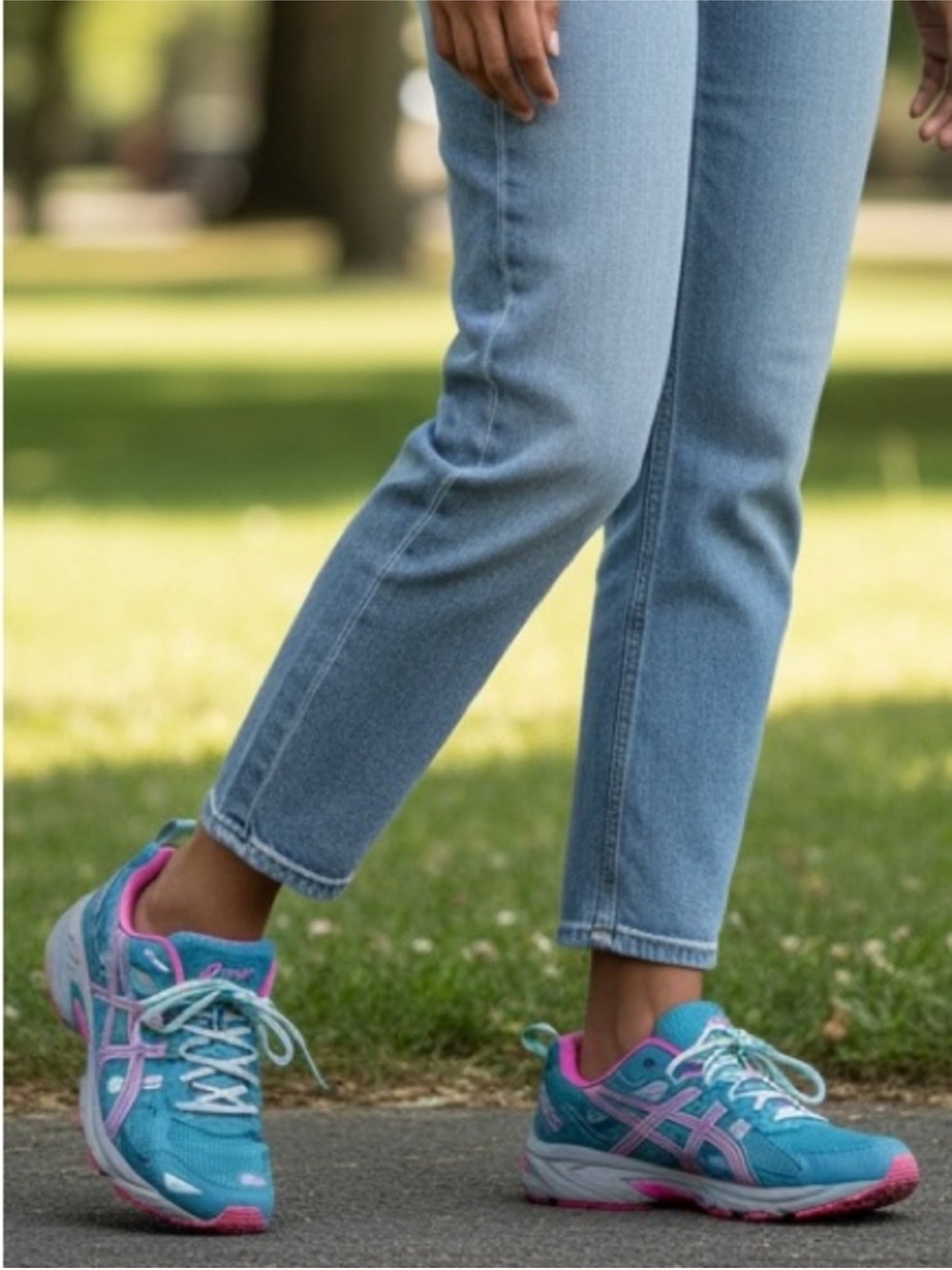 Asics Women's Teal and Pink Athletic Running Shoes